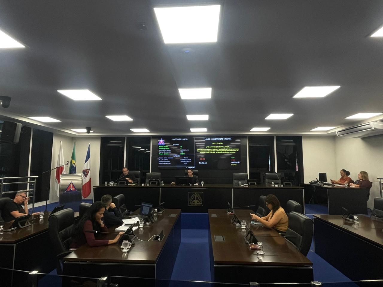 CCJ aprova projeto que reforça direitos de idosos, PCDs e pessoas com TEA em Timóteo